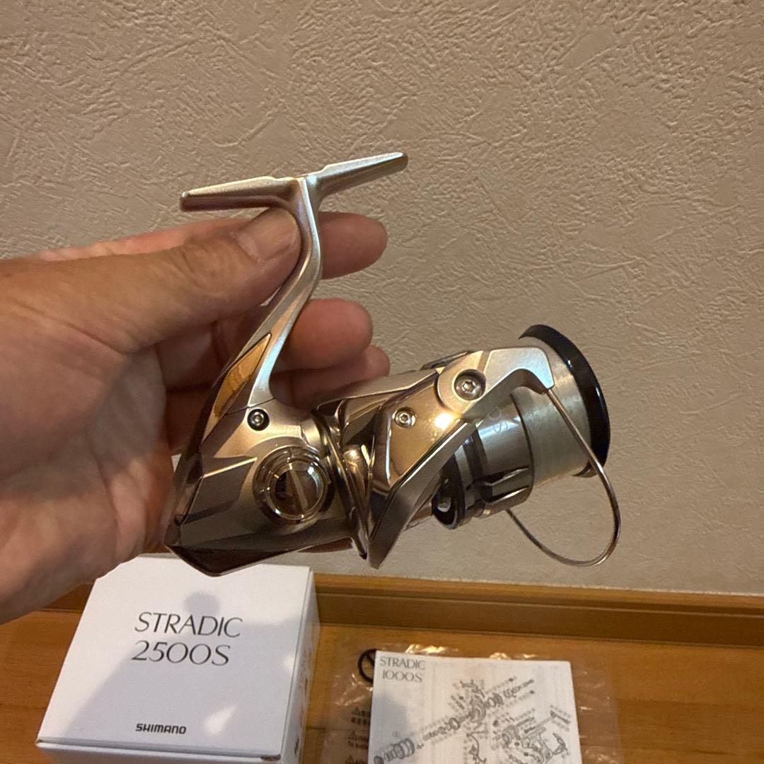SHIMANO STRADIC 2500S スピニングリール