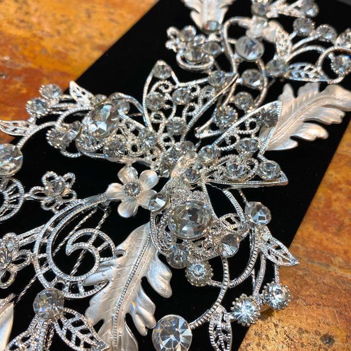 【豪華】新品シルバーヘアアクセサリーb43489
