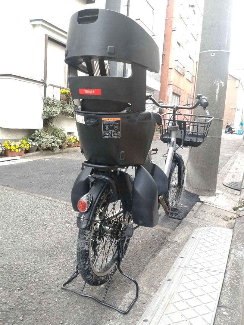 配送可★直接引渡可カスタム【ギュットアニーズ】電動アシスト自転車3人乗充電器付属
