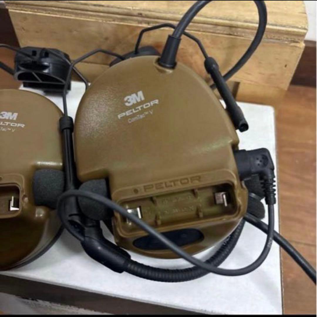 未使用品　米軍　実物　PELTOR COMTAC V ペルター　PTT付き　③