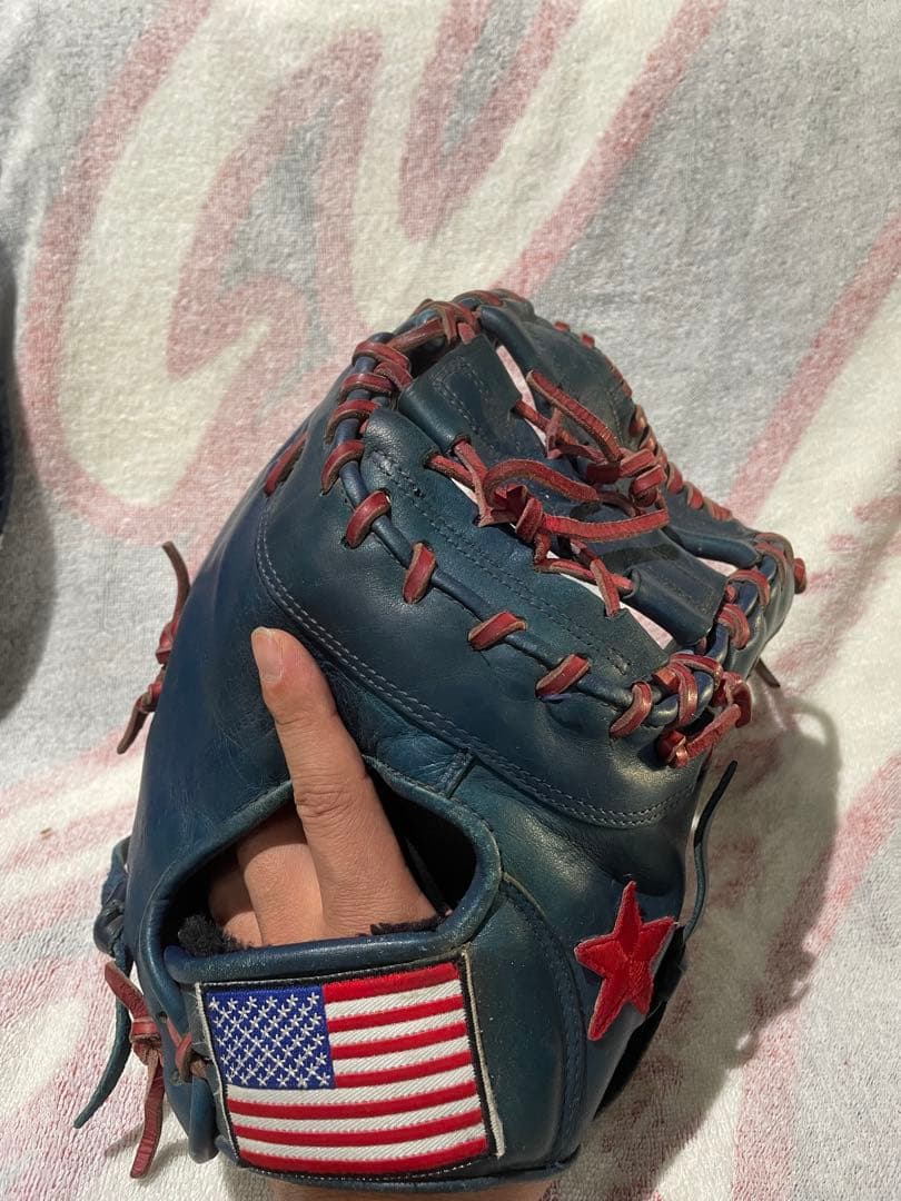 新シーズン！即戦力ミット　ミズノ　ファーストミット　USA ブルー&レッド