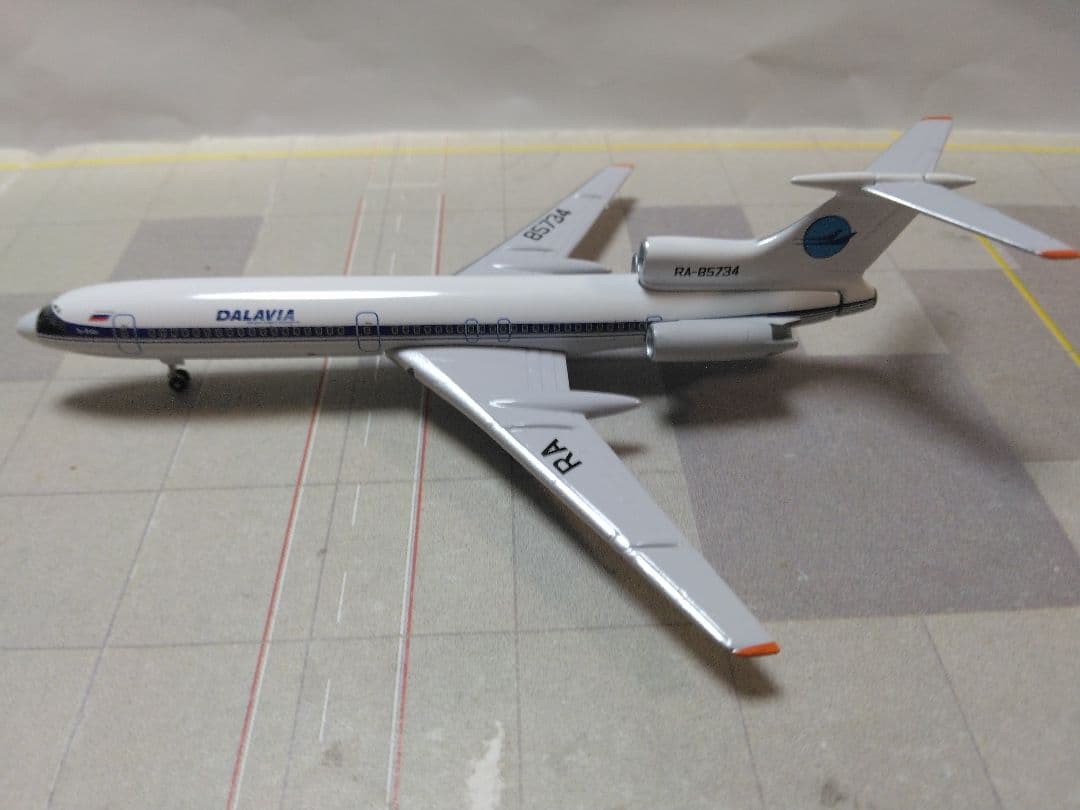 1/400 AC DALAVIA ダリアビア航空　 TU-154M