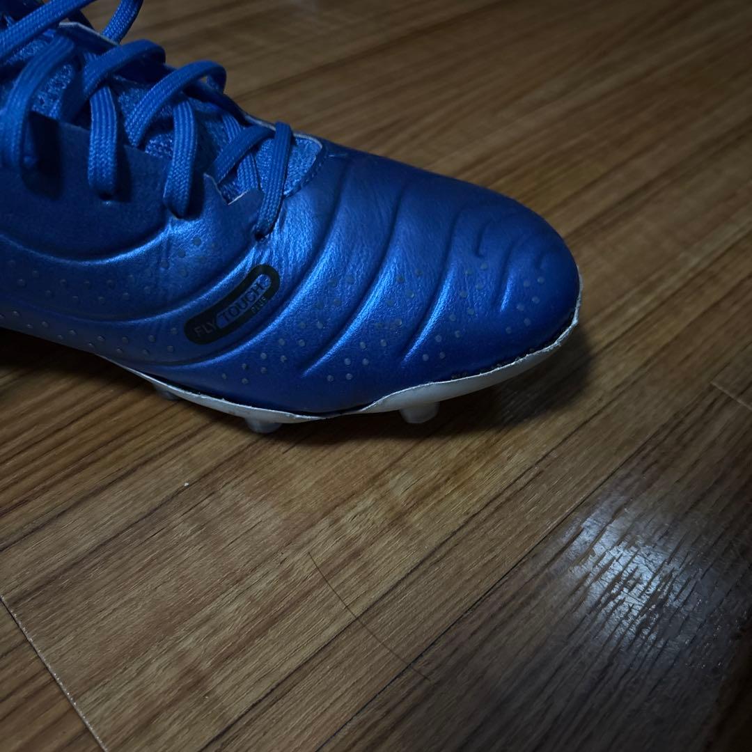 ティエンポ レジェンド 10 エリート FG シグナルブルー×ホワイト
