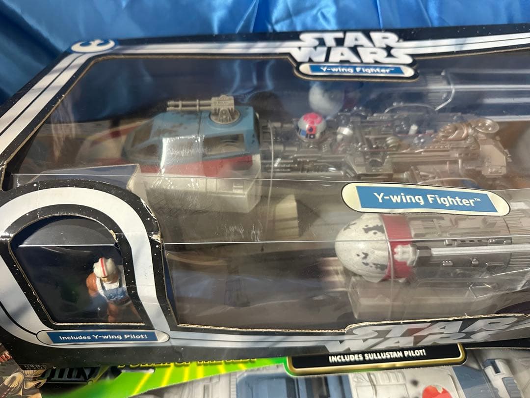 ハズブロ　B-Wing & Y-Wing Fighter セット未開封
