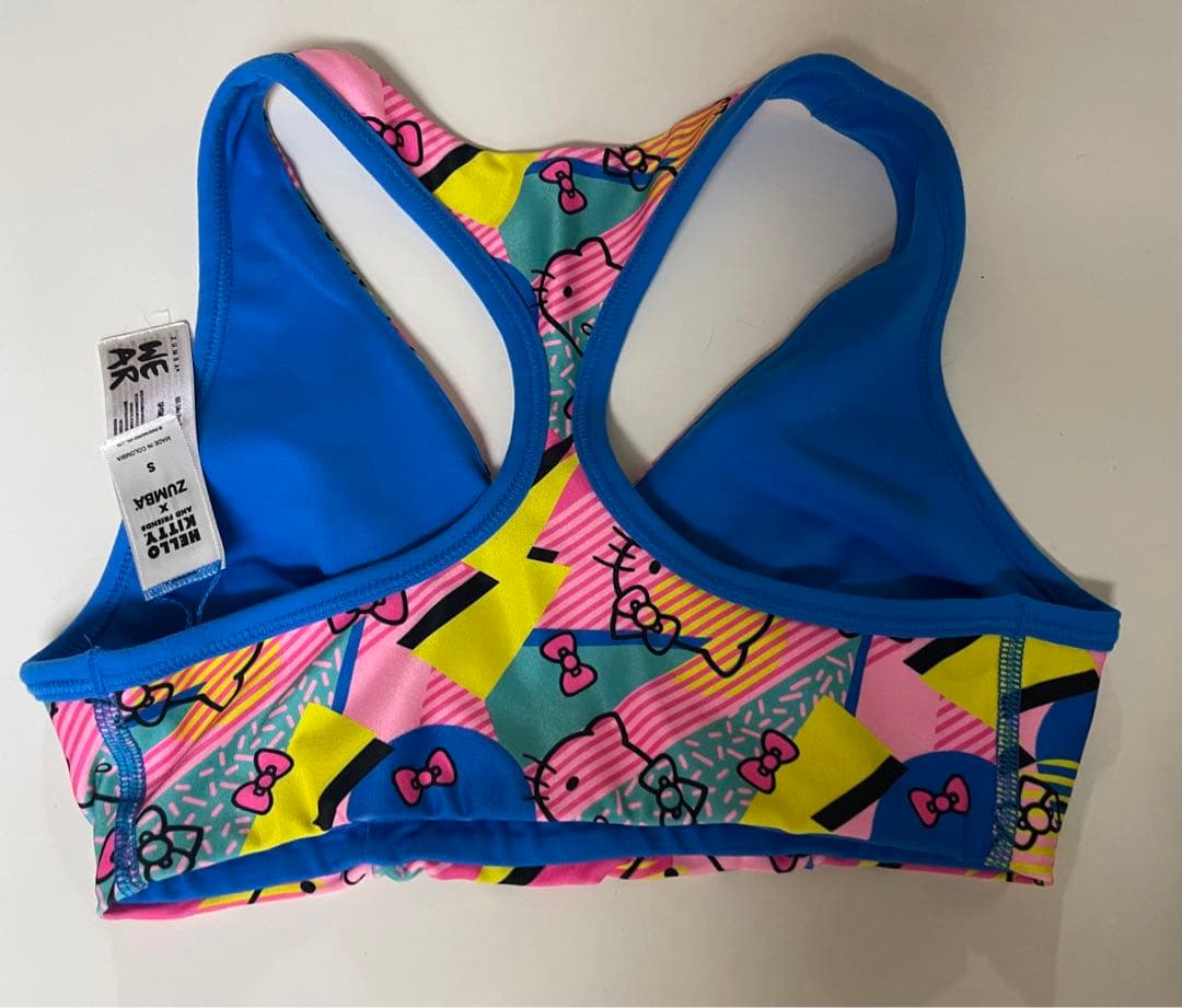 正規品★USED! Zumba ×HELLO KITTY柄上下セットS