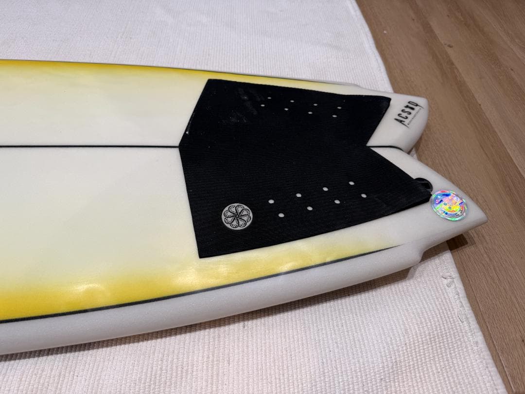 ACSOD TWO FANGS（ツイン） 5'7\" 31.5L 中古