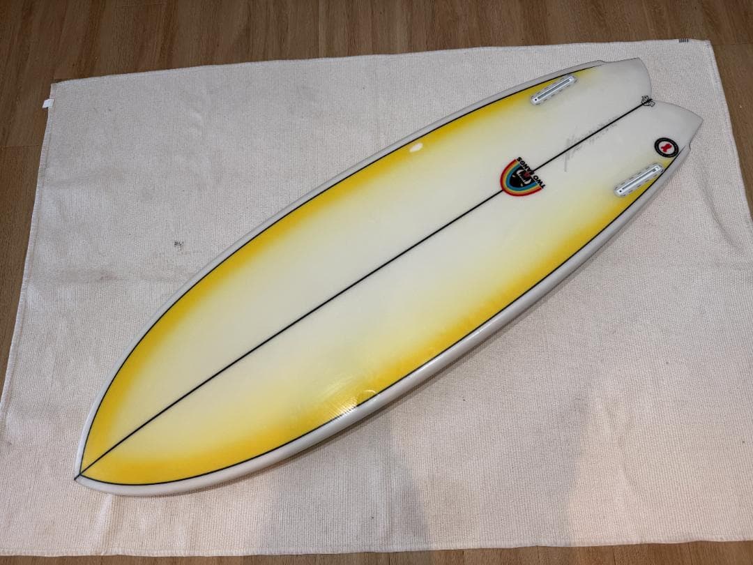 ACSOD TWO FANGS（ツイン） 5'7\" 31.5L 中古