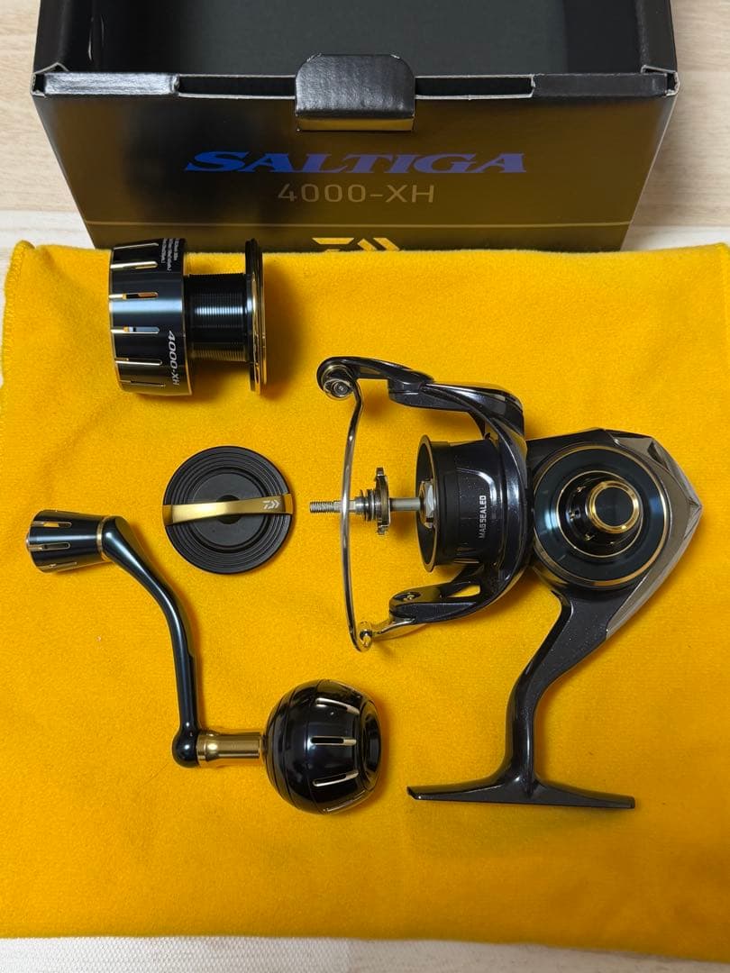 SALTIGA 4000-XH スピニングリール
