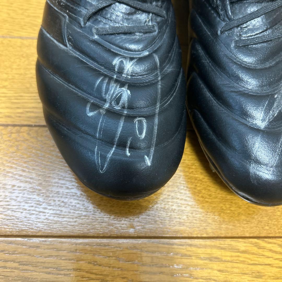元日本代表・セレッソ大阪　清武弘嗣サイン入りスパイク