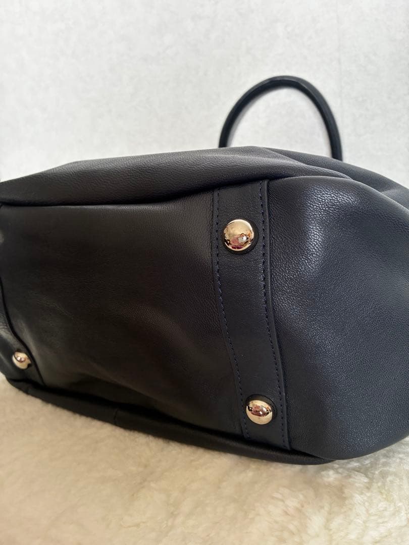 【新品未使用品】muta 上質ヤギ革バック （ショルダーベルト・保存袋付き）