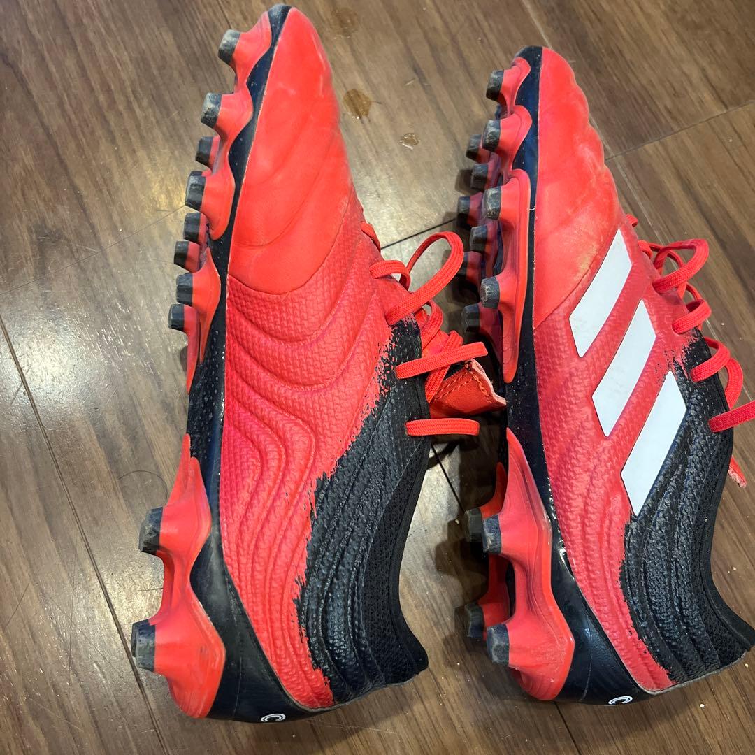 adidasコパスパイク