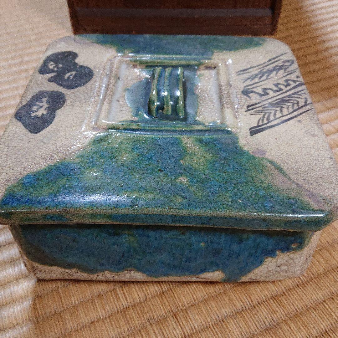 お茶菓子入れ