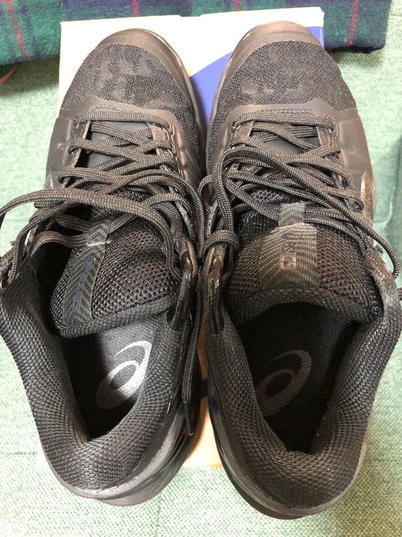 アシックス ゲルバースト 26 LOW 25.0cm