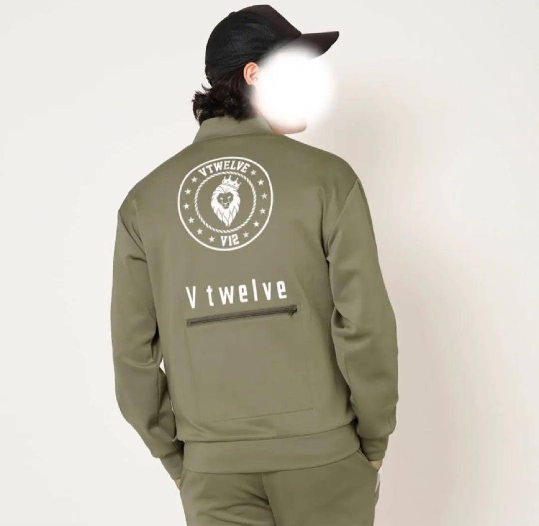 ⭐︎新品未使用⭐︎Ｖ12⭐︎定価27,500円⭐︎zipジャケット⭐︎OLIVE.ＸＬ