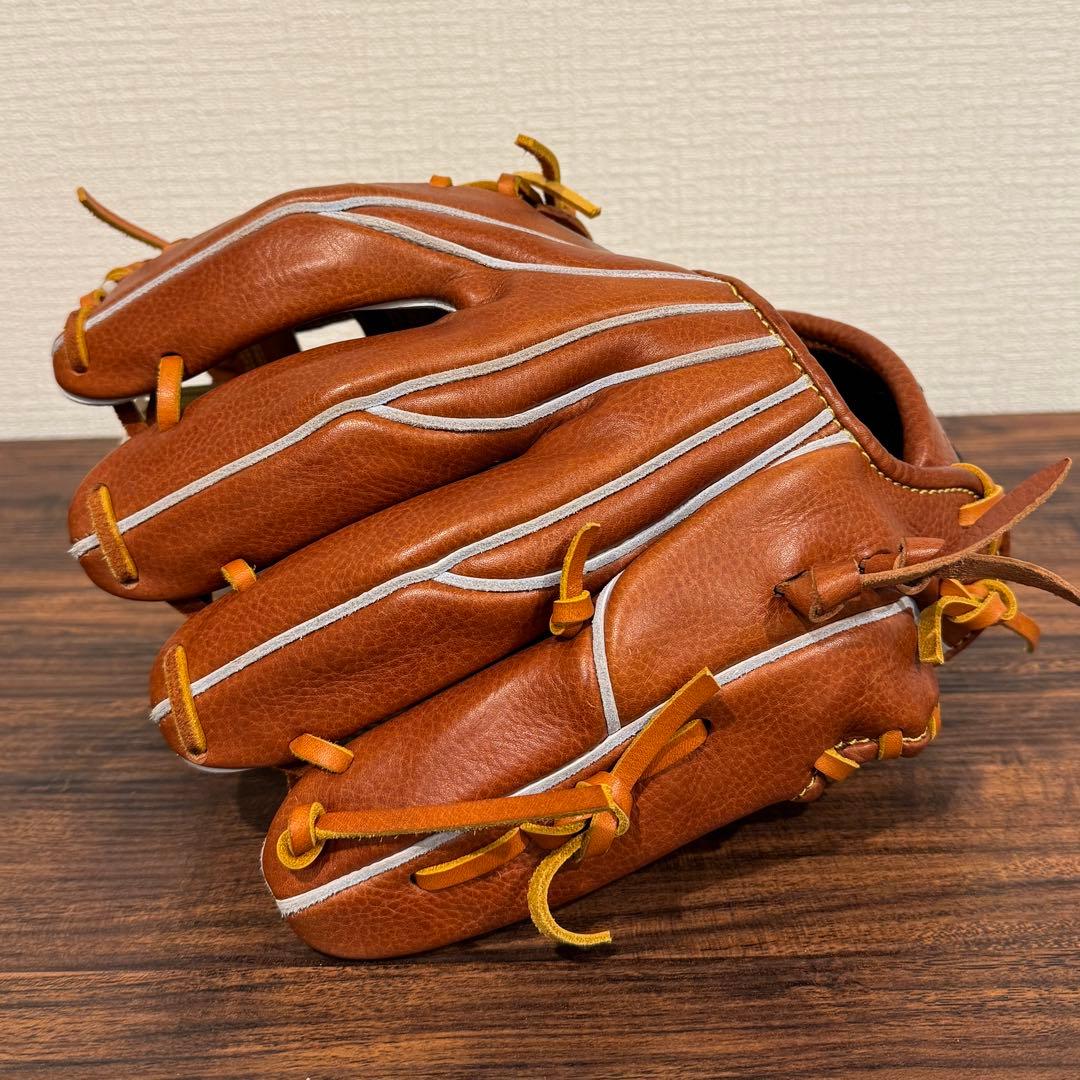 【¥15,000値引き】DIQUES硬式グラブ　型付け済、非売品ブレスレット付き
