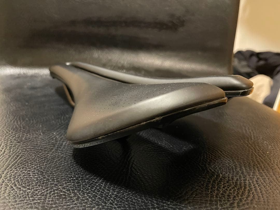 ボントレガー COMP サドル 145mm BONTRAGER AEOROS