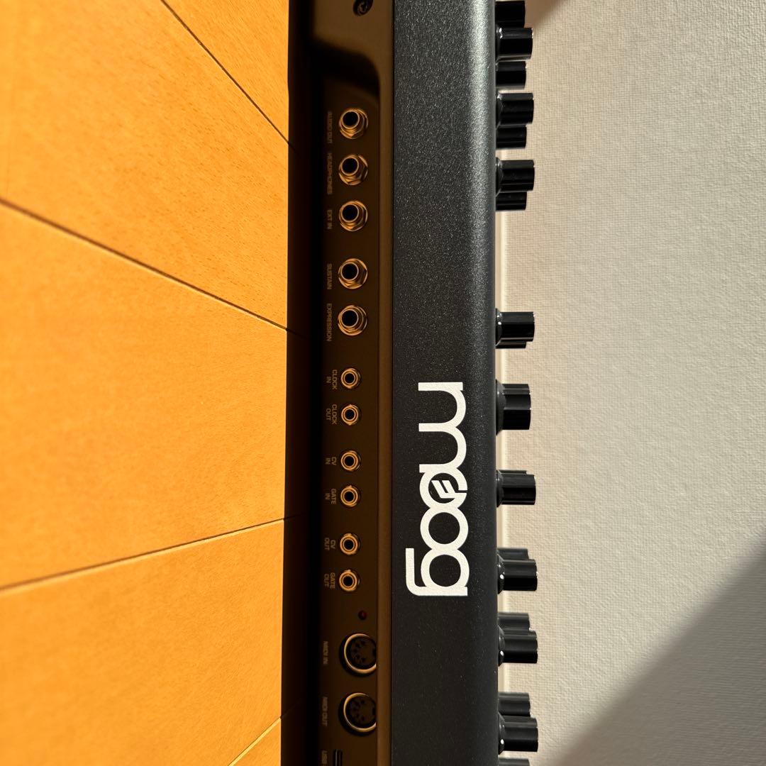 鍵盤楽器 MOOG MESSENGER