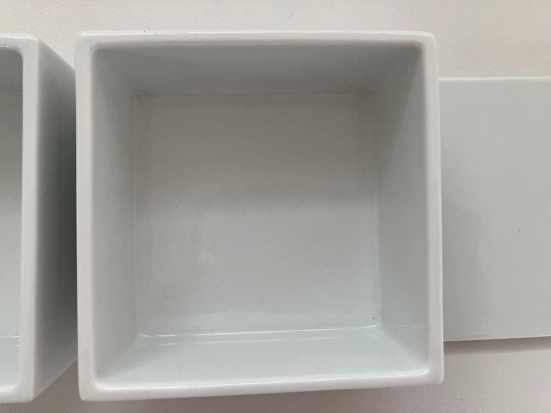 タイムアンドスタイル重箱　白磁　小（三段）