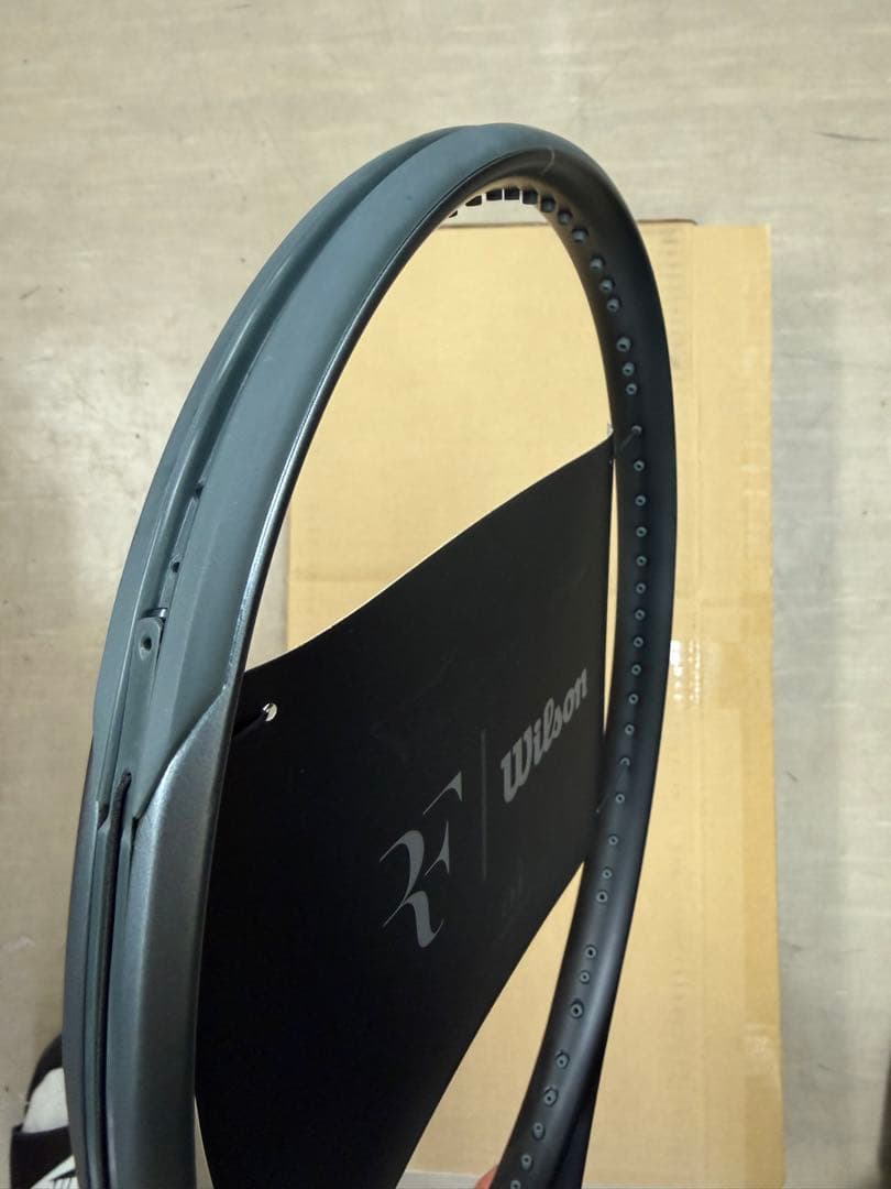 Wilson RF O1 Future 16x19 テニスラケット