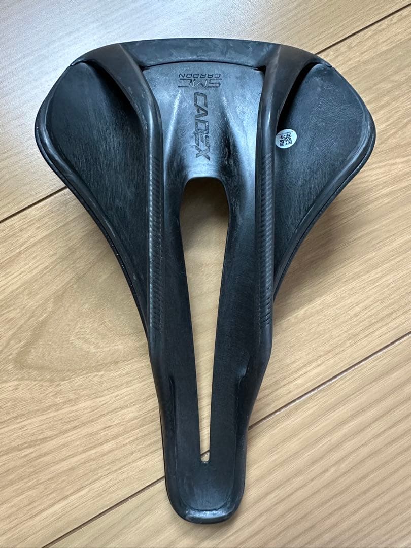 【新品未使用】CADEX 3D AMPサドル GIANT