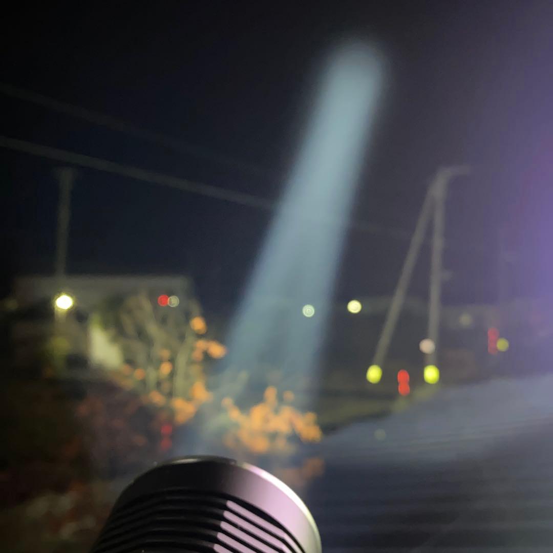 Convoy 4X18A SBT90.2 バッテリー付 懐中電灯 ハンディライト