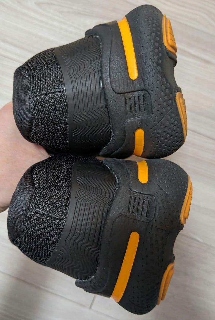 Brooks ランニングシューズ 27.5cm