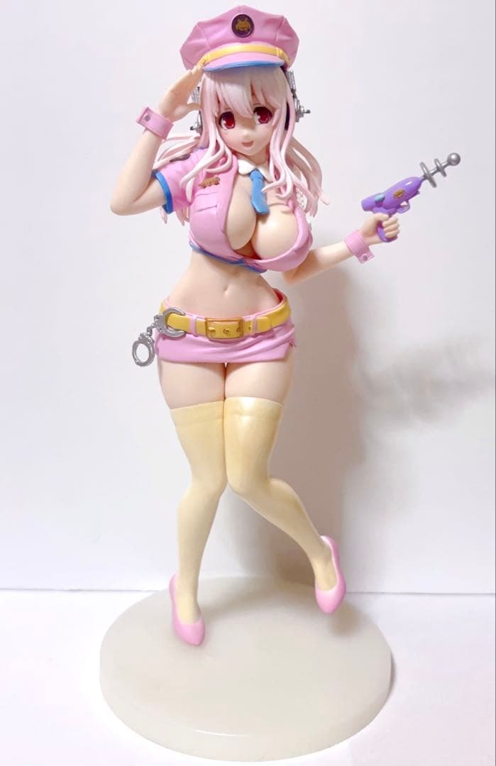 すーぱーそに子 フィギュア プライズ ピンク スペースポリス 警官