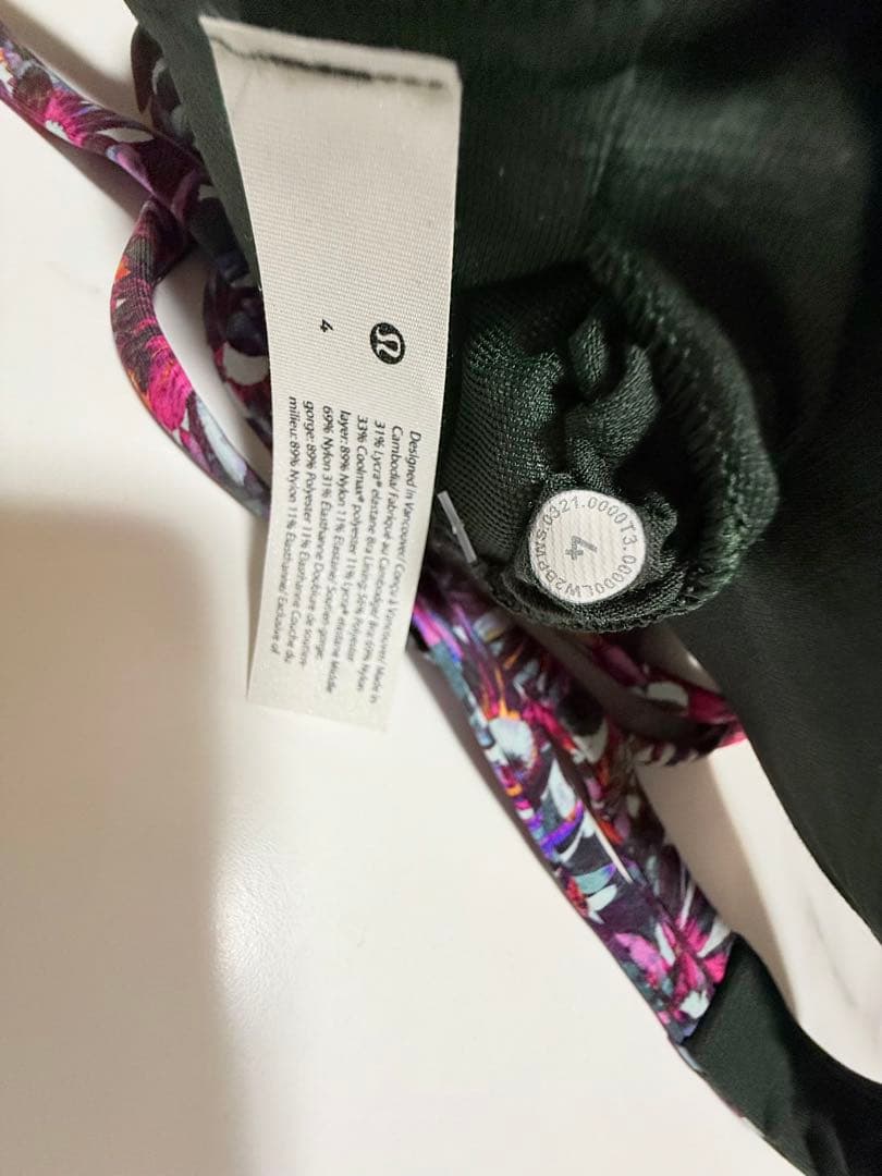[新品] lululemon ルルレモン ブラ4 & レギンス2 セットアップS