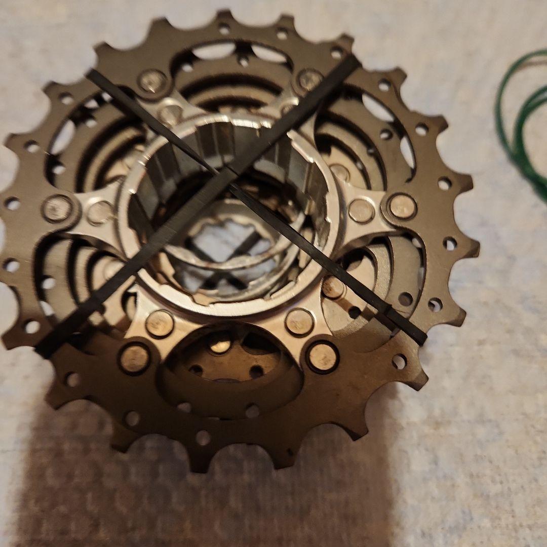 DURA-ACE CS-7700 9速スプロケット