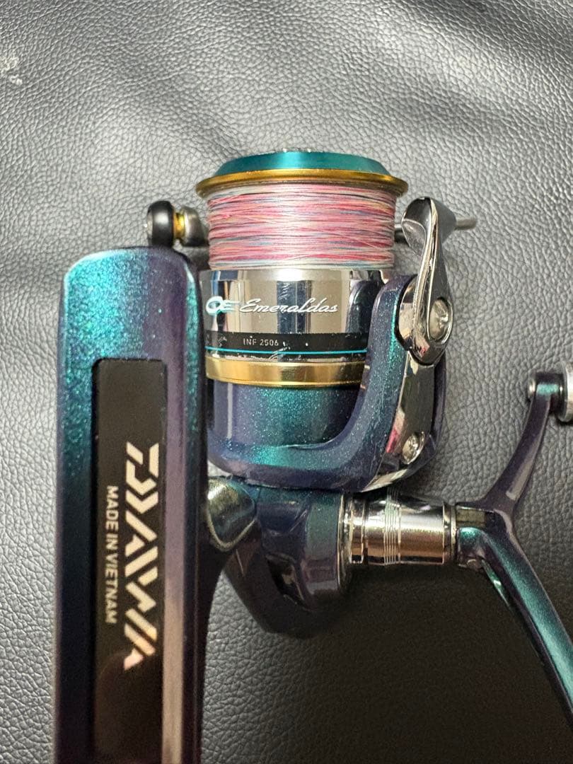 DAIWA エメラルダスINF2506 エギング　ダイワ　リール