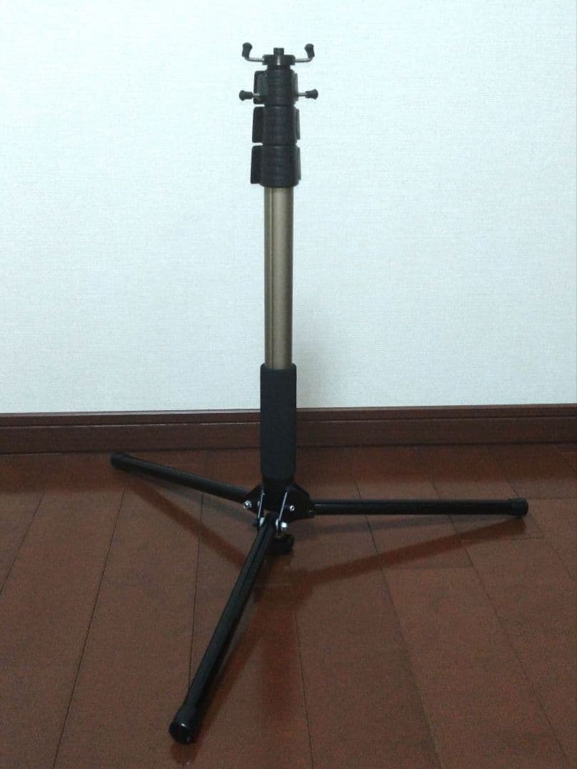 社交ダンス燕尾・ドレス用スタンド (高さ調整可能)