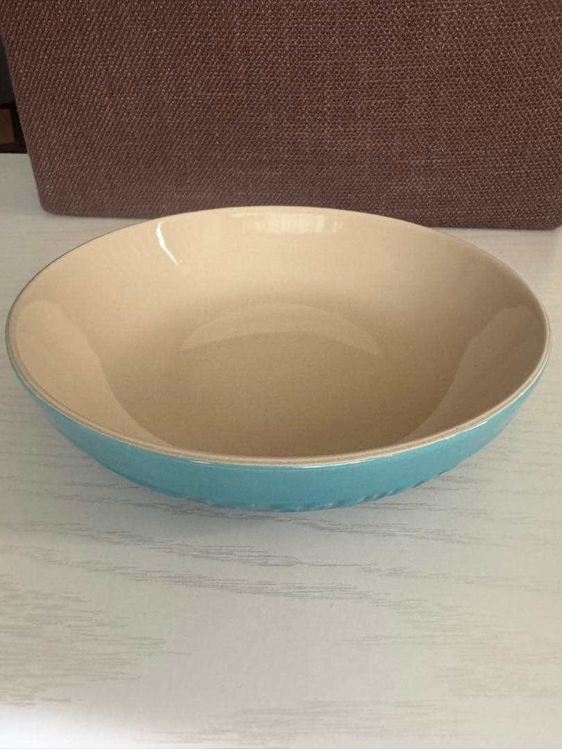 ル・クルーゼ　ラウンド・ディッシュ 20 cm レインボー