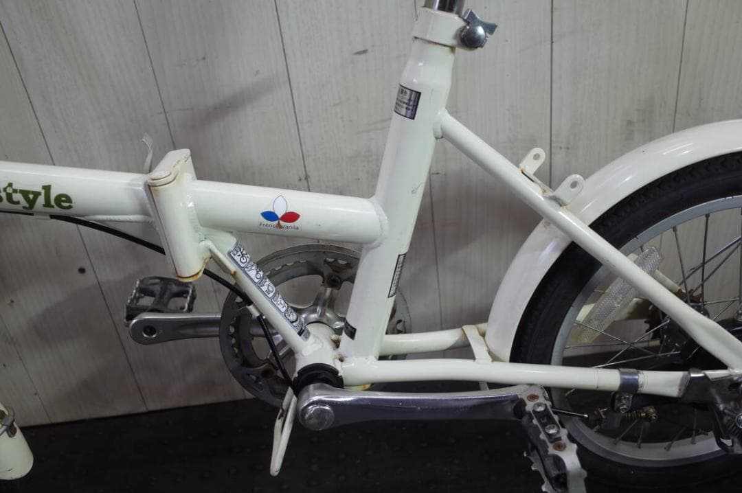人気！SIMPLE STYLE 16インチ 折り畳み自転車