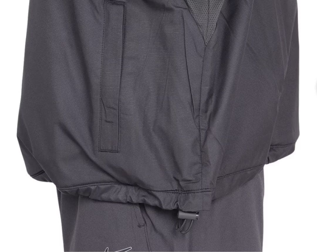 NIKE ナイキ　レディース ウインドジャケット　ハーフジップ　フリース新品　M
