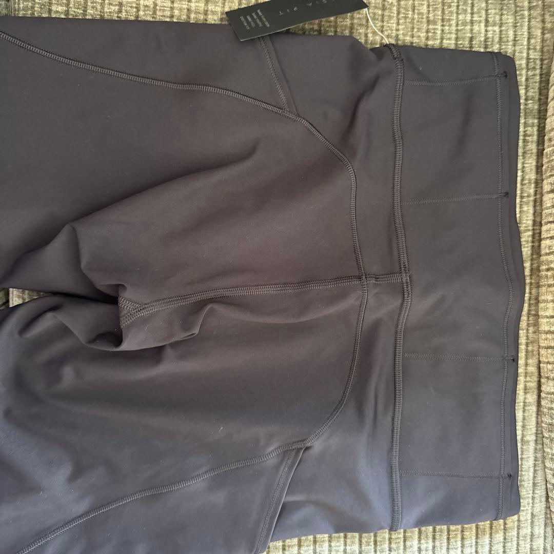 lululemon アジアフィット　ブラック　Fast and Free