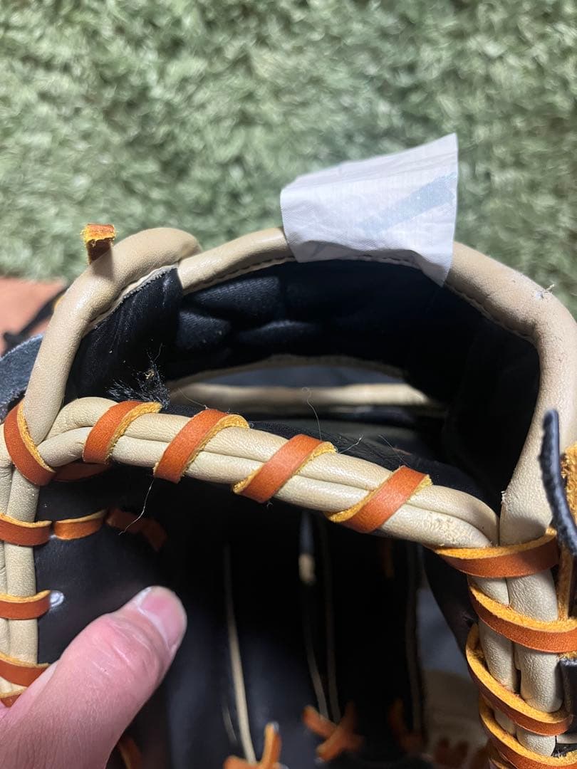 美品●Wilson A2000 KBH13 硬式内野手用グラブ ブラックSSS