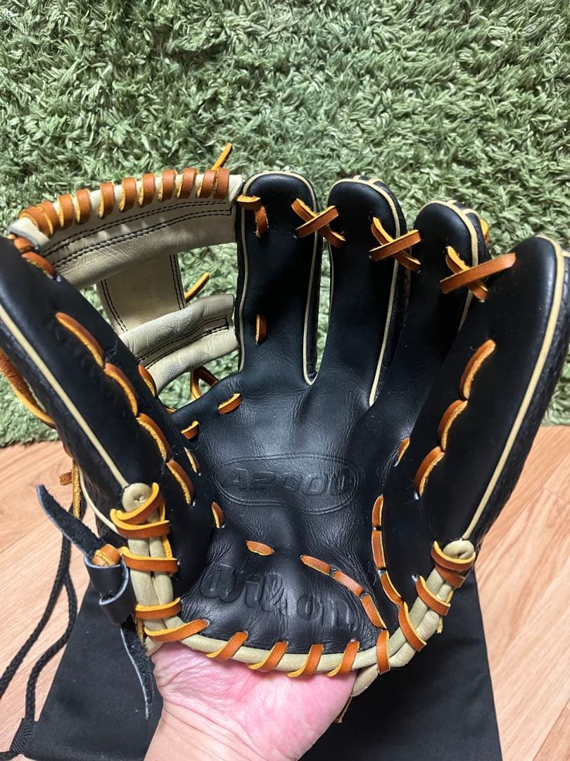 美品●Wilson A2000 KBH13 硬式内野手用グラブ ブラックSSS