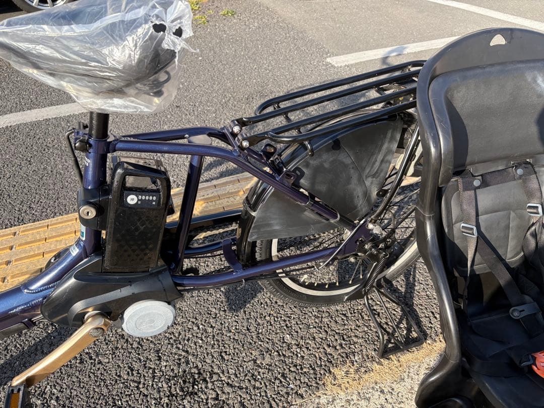 中古20㌅Panasonic電動アシスト自転車　16Ah 大阪　038
