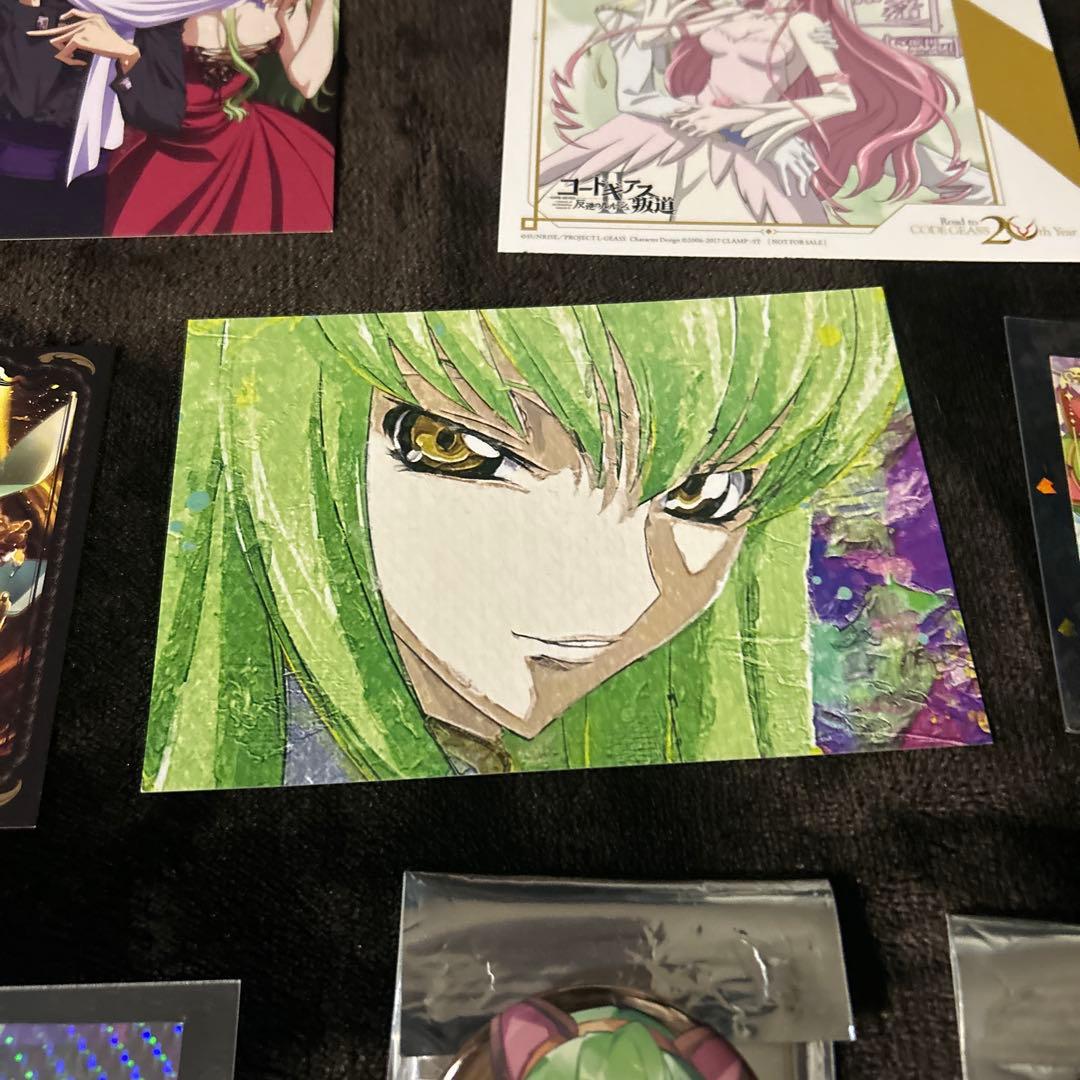 コードギアス Ｃ.Ｃ. ルルーシュ スザク ユーフェミア 缶バッジ 特典