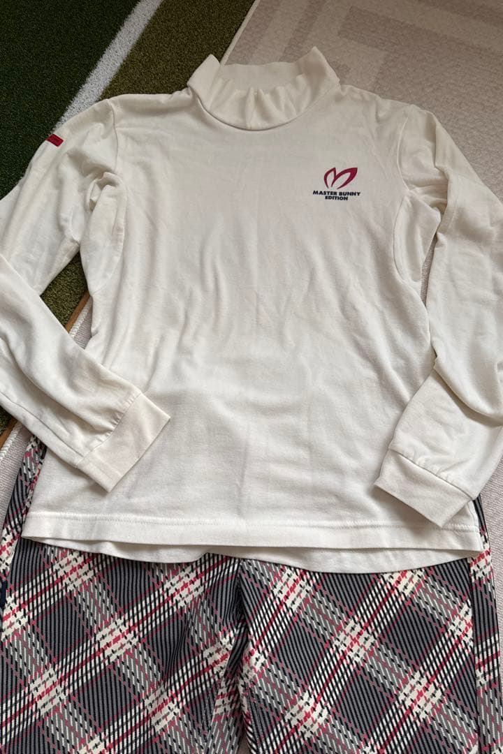 MASTER BUNNY EDITION 長袖シャツとパンツセット