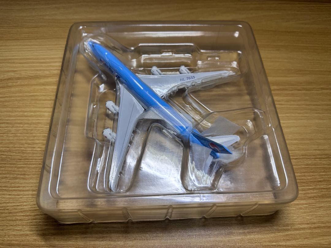 大韓航空　Korean Air 747-8 ダイキャスト1/400