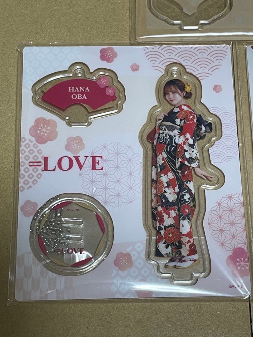 =LOVE 大場花菜 アクリルスタンド 3種