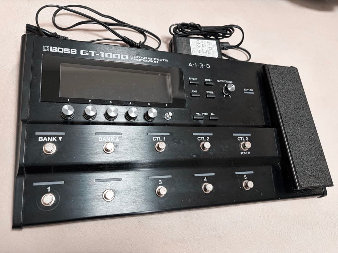 BOSS GT-1000 ギター用マルチエフェクター