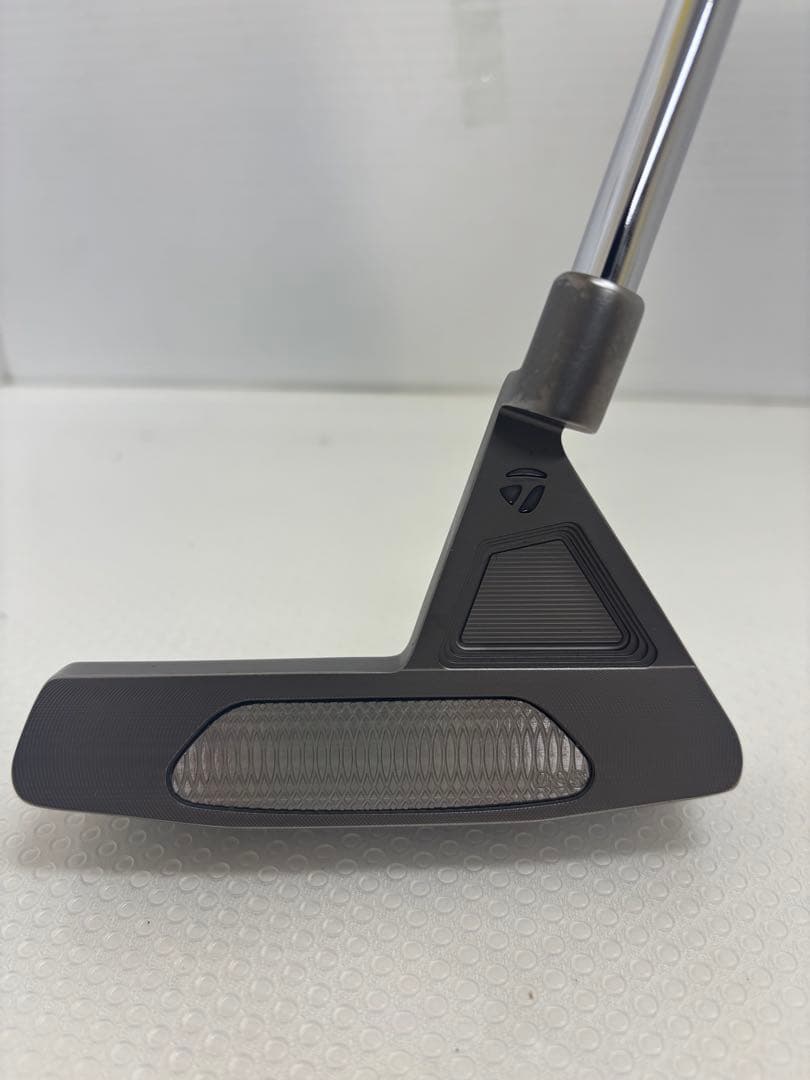 TaylorMade TRUSS パター　GSS