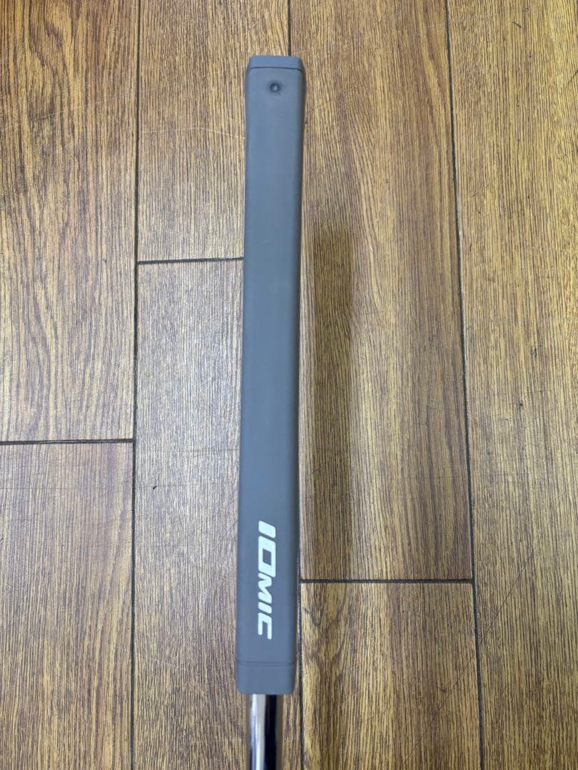 TaylorMade TRUSS パター　GSS