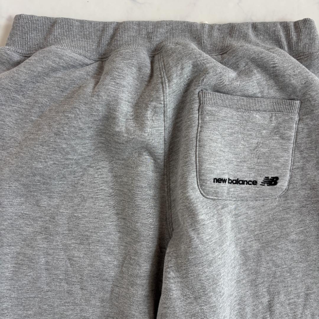 New Balance 裏ボアセットアップ ロゴ グレー L（C875）