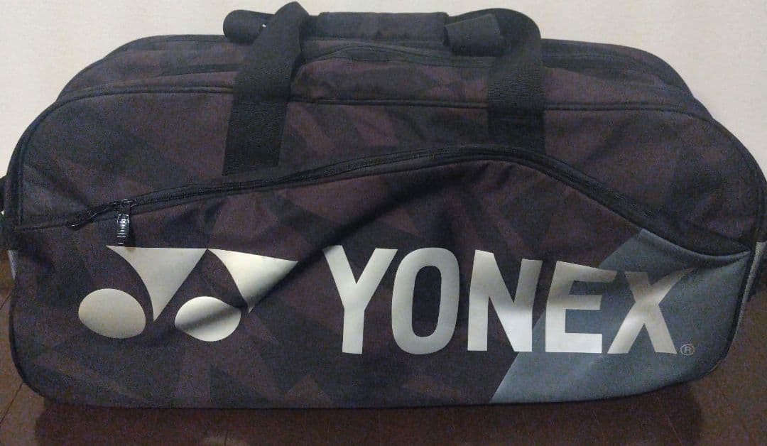 YONEX バドミントンバッグ　トーナメントバッグ　ラケットバッグ