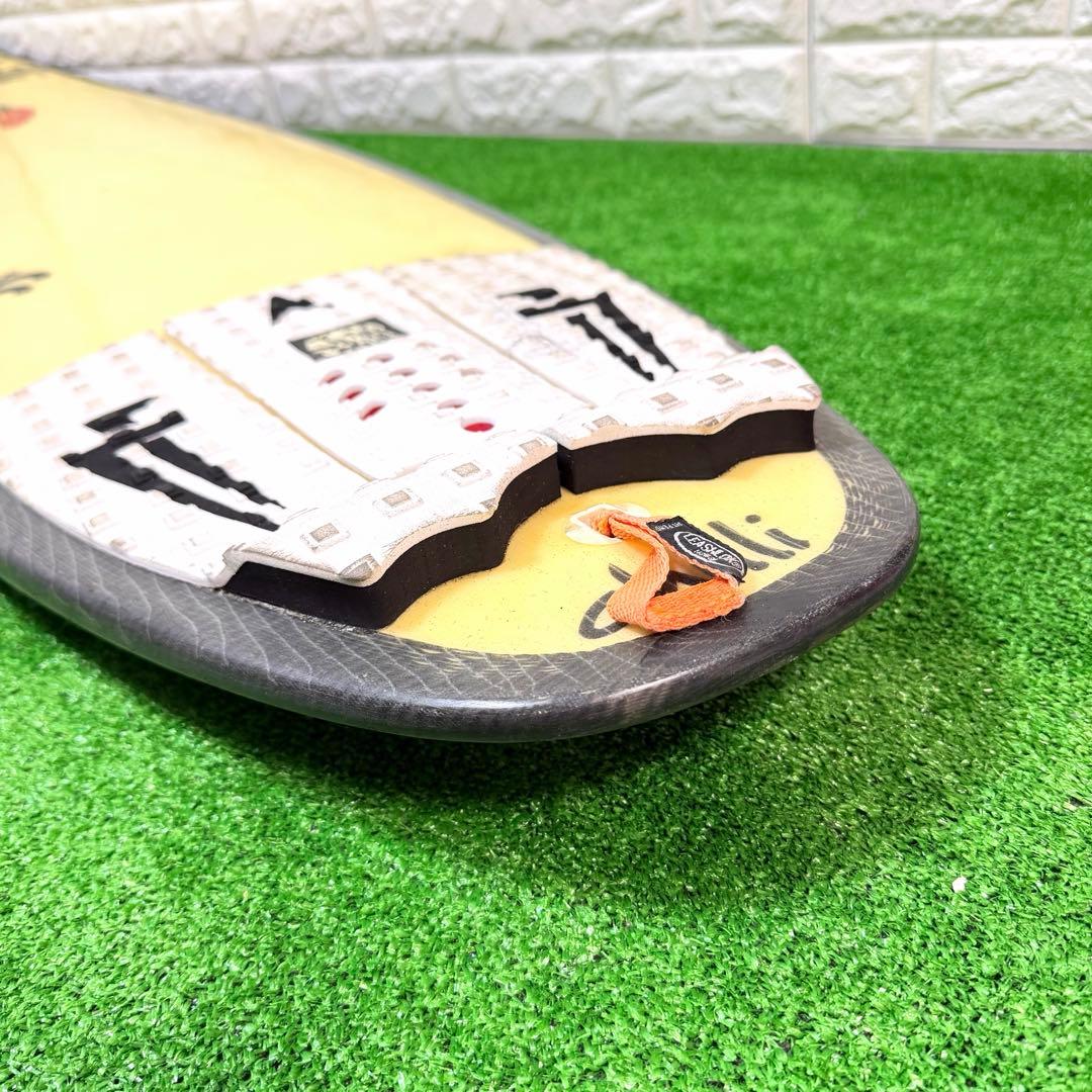希少モデル　chilli サーフボード　fiberflex 5’11ft