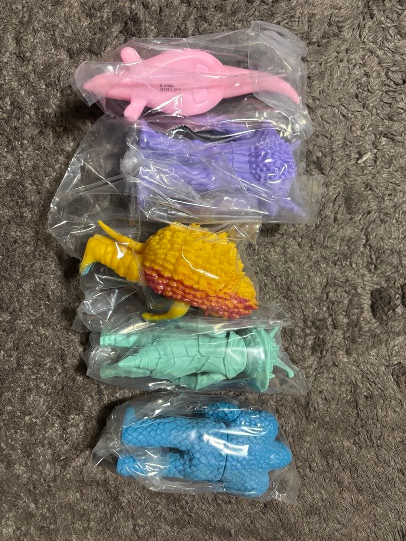 ドンキ限定販売　KAIJU COLORS カイジュウカラーズ　5体セット