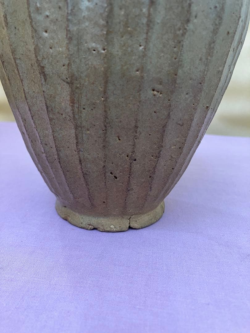 【お値下げ】青磁鎬文花入